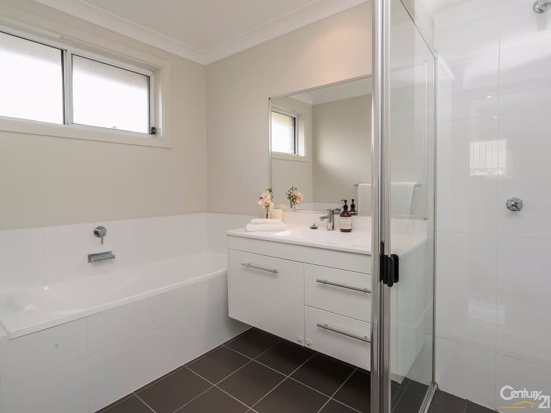 31 Ripon Way, Macquarie Hills, NSW, 2285, Macquarie Hills - Thumbnail 6