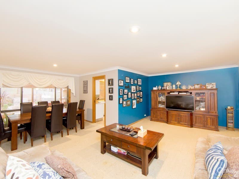 10 Minchinbury Close, Eleebana, NSW, 2282, Eleebana - Thumbnail 3