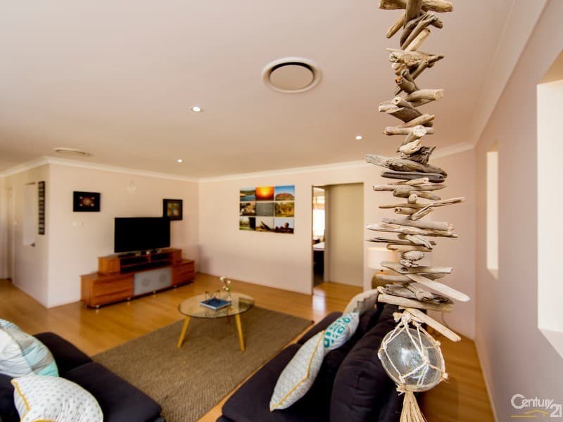 11 Whipbird Street, Maryland, NSW, 2287, Maryland - Image 1