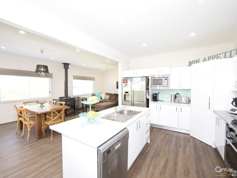 16 Regent Street, Tingira Heights, NSW, 2290, Tingira Heights - Thumbnail 5