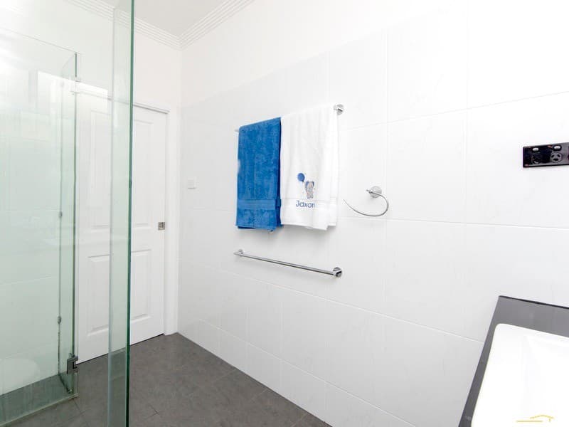 13 Austin Street, Georgetown, NSW, 2298, Georgetown - Thumbnail 7