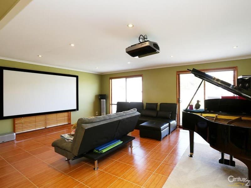 10 Fordholm Road, Hampton Park, VIC, 3976, Hampton Park - Thumbnail 4