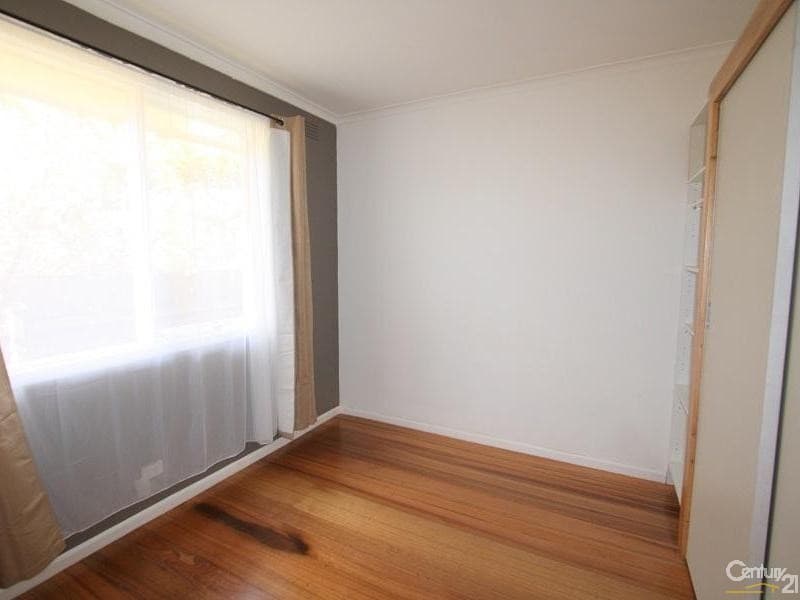 13 Hanleth Ave, Springvale, VIC, 3171, Springvale - Thumbnail 5