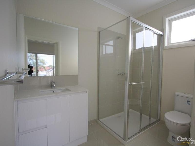1/15 Clement Street, Dandenong, VIC, 3175, Dandenong - Thumbnail 3