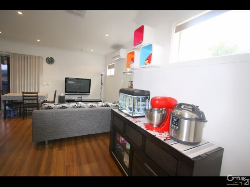 1/14 Pamela Street, Noble Park, VIC, 3174, Noble Park - Thumbnail 2
