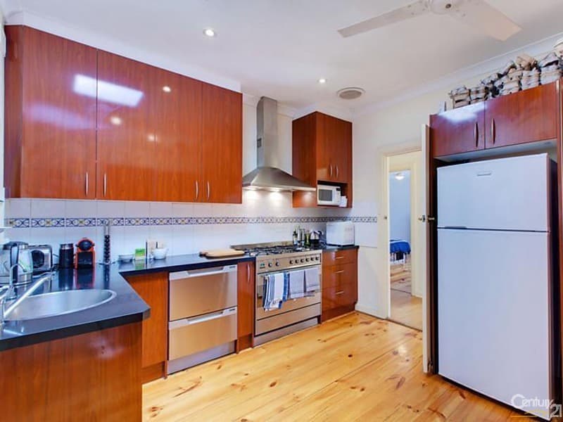 11 Old Beach Road, Brighton, SA, 5048, Brighton - Thumbnail 4