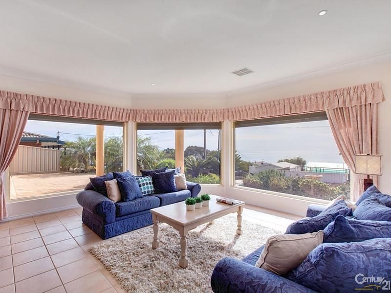 4 Murnada Street, Hallett Cove, SA, 5158, Hallett Cove - Thumbnail 2