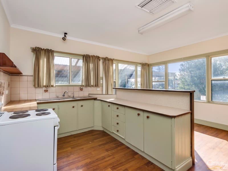 2 Petersen Crescent, Port Noarlunga, SA, 5167, Port Noarlunga - Thumbnail 4
