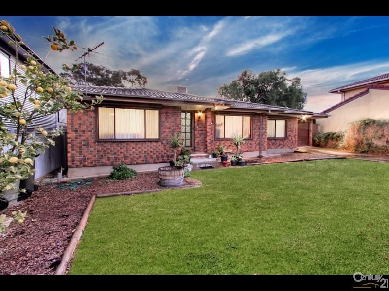 11 Leitch Avenue, Port Noarlunga, SA, 5167, Port Noarlunga - Thumbnail 2