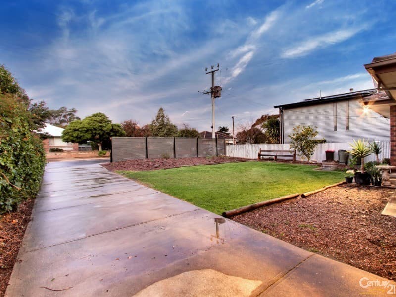 11 Leitch Avenue, Port Noarlunga, SA, 5167, Port Noarlunga - Thumbnail 5