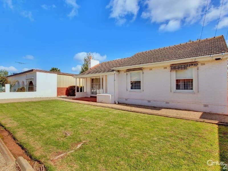 98 Blackadder Road, Swan View, WA, 6056, Swan View - Thumbnail 4