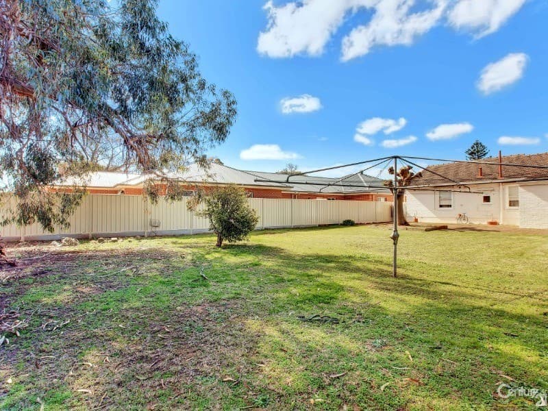 98 Blackadder Road, Swan View, WA, 6056, Swan View - Thumbnail 6