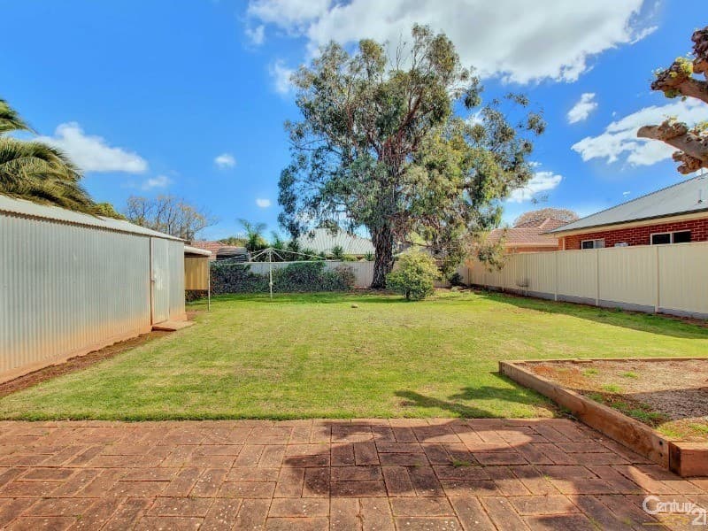 98 Blackadder Road, Swan View, WA, 6056, Swan View - Thumbnail 7