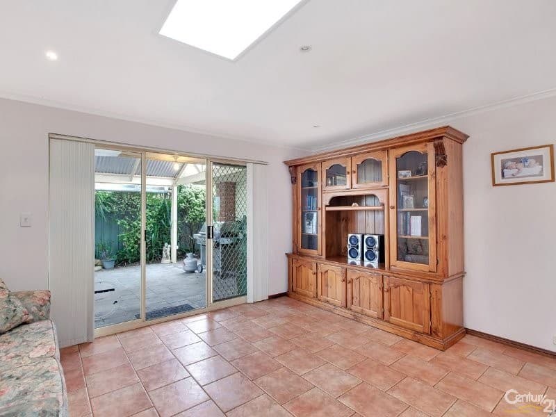 15 Cranbourne Drive, O'Halloran Hill, SA, 5158, O'Halloran Hill - Thumbnail 6