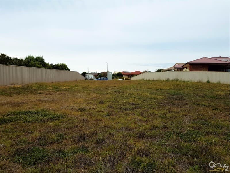 7 Miller Court, Encounter Bay, SA, 5211, Encounter Bay - Thumbnail 2
