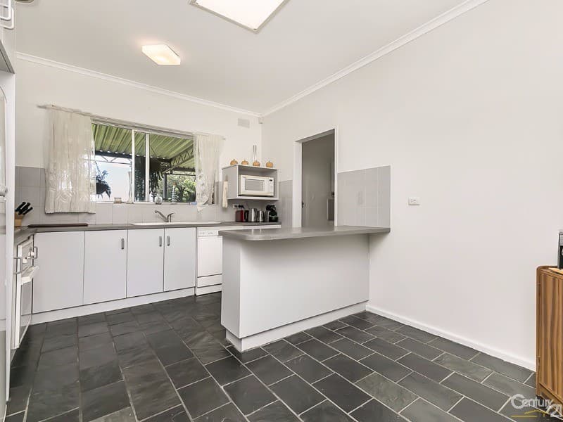 5 Yalpa Road, Marino, SA, 5049, Marino - Thumbnail 4