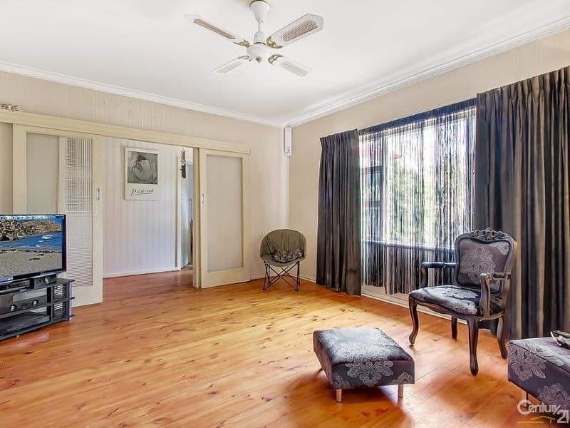 194 Seacombe Road, Seaview Downs, SA, 5049, Seaview Downs - Thumbnail 2