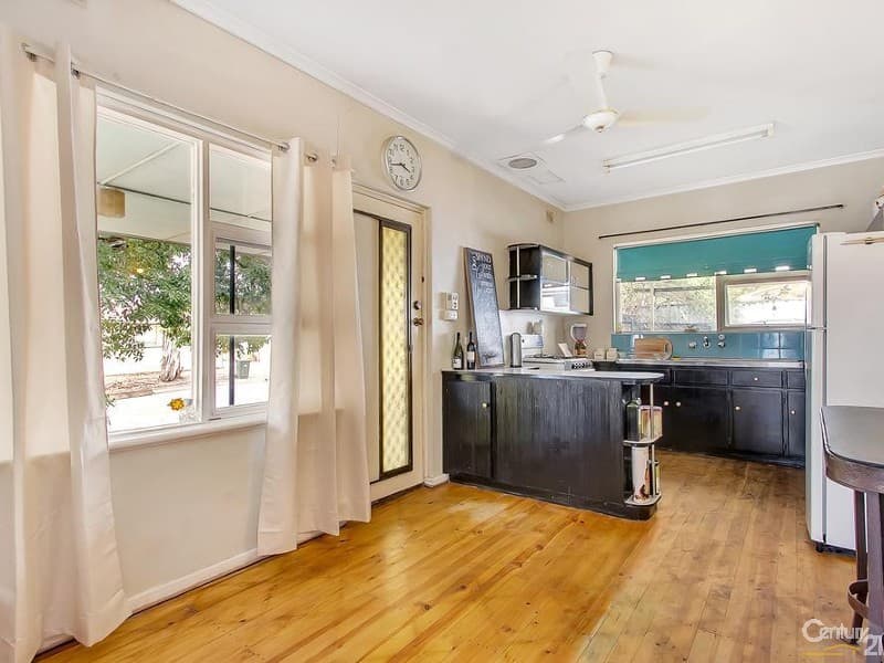 194 Seacombe Road, Seaview Downs, SA, 5049, Seaview Downs - Thumbnail 5