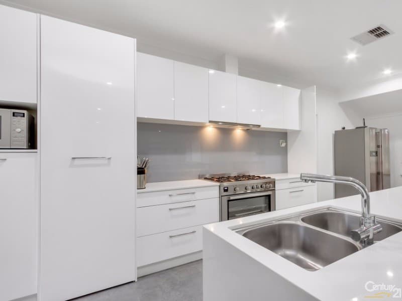 17 Pine Avenue, Warradale, SA, 5046, Warradale - Thumbnail 7
