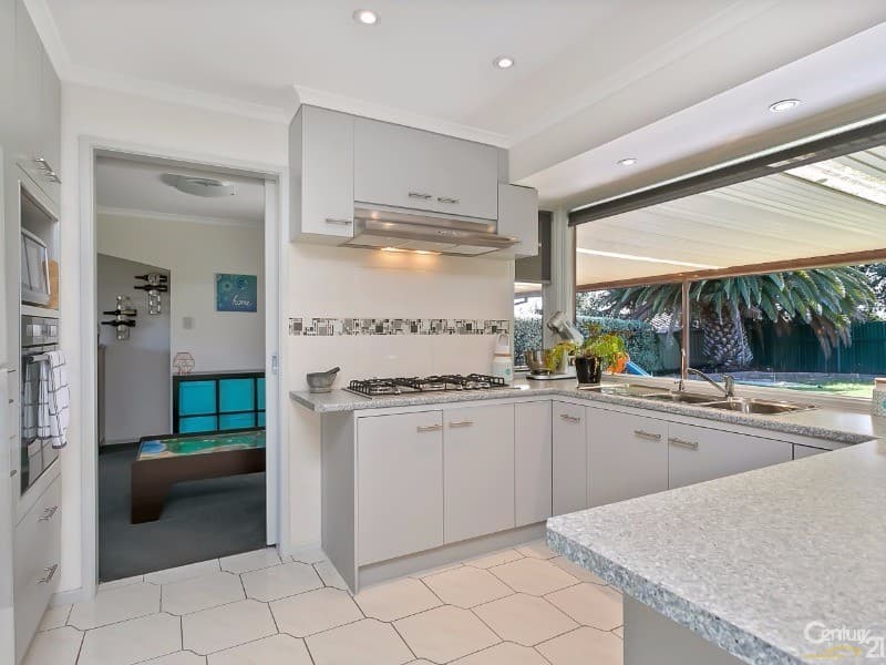 5 Forresters Road, Hallett Cove, SA, 5158, Hallett Cove - Thumbnail 7