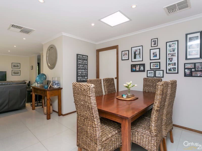 1 Arachne Drive, Hallett Cove, SA, 5158, Hallett Cove - Thumbnail 4