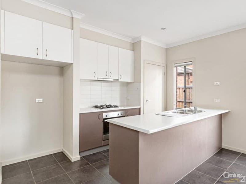 9 Sandy Avenue, Point Cook, VIC, 3030, Point Cook - Thumbnail 4