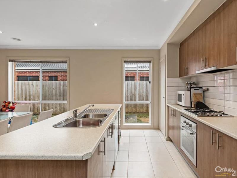 8 Bliss Street, Point Cook, VIC, 3030, Point Cook - Thumbnail 4