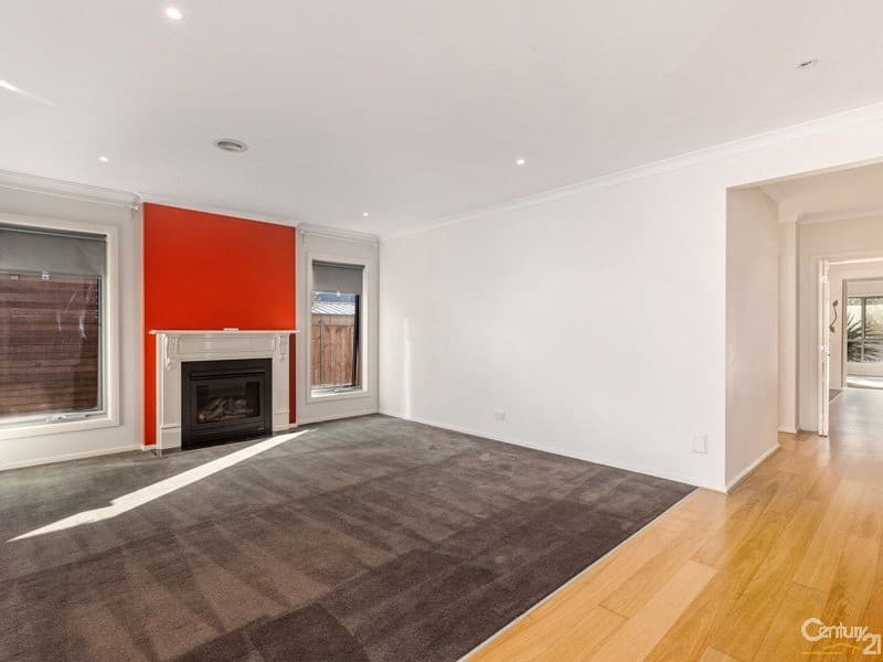 9 Meridian Close, Point Cook, VIC, 3030, Point Cook - Thumbnail 2