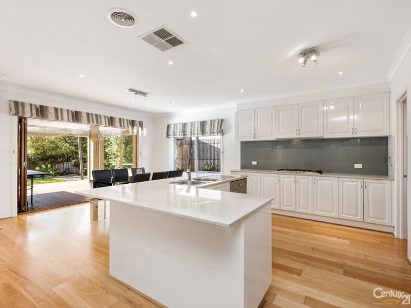9 Meridian Close, Point Cook, VIC, 3030, Point Cook - Thumbnail 3