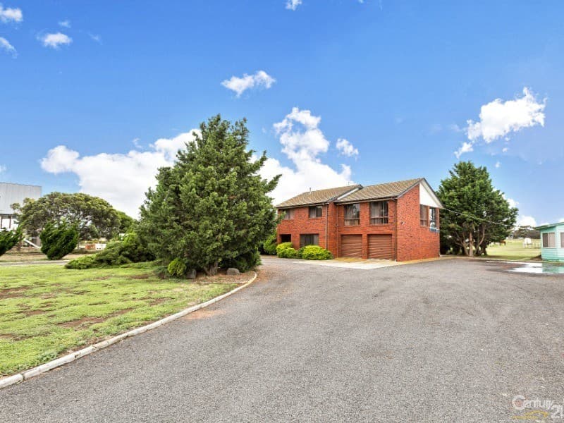 55 Rifle Range Road, Werribee South, VIC, 3030, Werribee South - Thumbnail 2