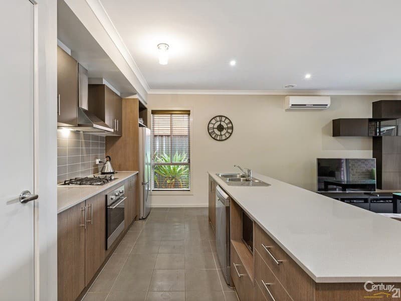 65 Kellerman Drive, Point Cook, VIC, 3030, Point Cook - Thumbnail 4