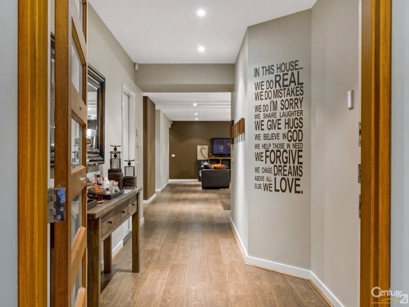 24 Malibu Boulevard, Point Cook, VIC, 3030, Point Cook - Thumbnail 2