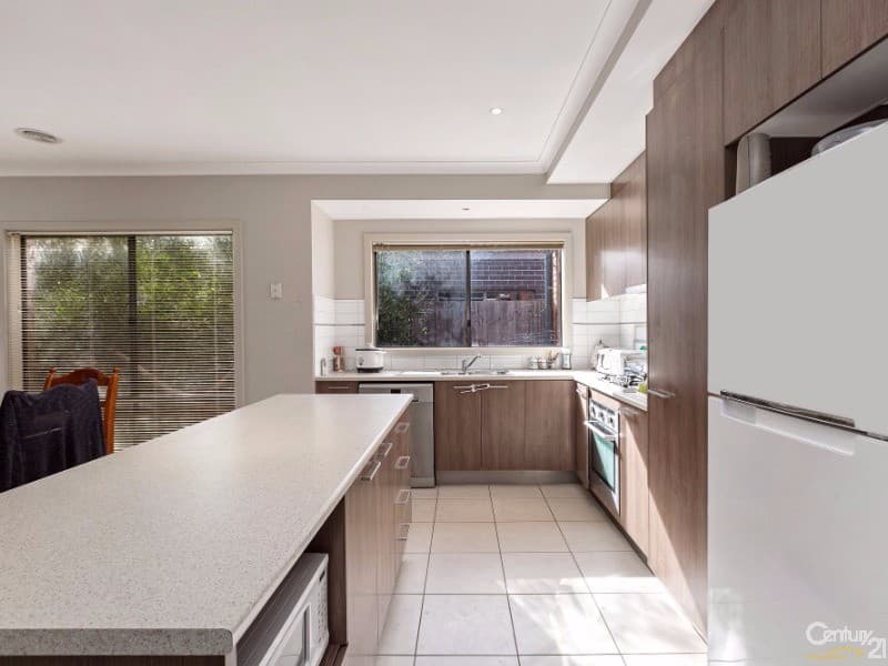 20 Arrowgrass Drive, Point Cook, VIC, 3030, Point Cook - Thumbnail 3