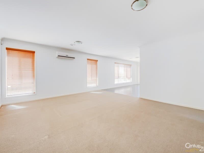 12 Palace Road, Point Cook, VIC, 3030, Point Cook - Thumbnail 2