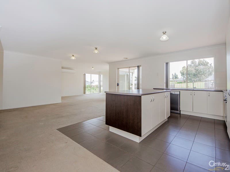 139 Holts Lane, Darley, VIC, 3340, Darley - Thumbnail 8