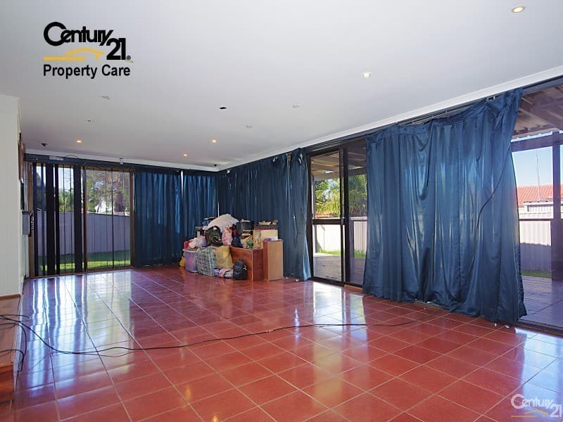 8 HAMPDEN PLACE, Raby, NSW, 2566, Raby - Thumbnail 3