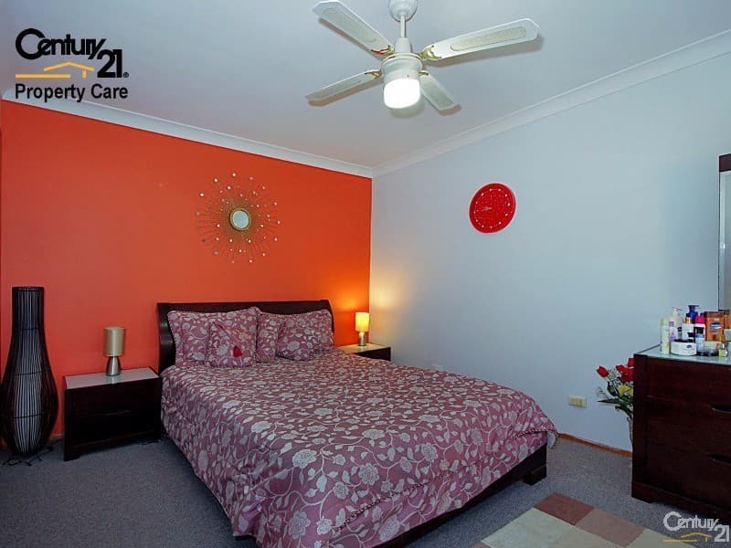 1/51 LONGHURST RD, Minto, NSW, 2566, Minto - Image 1