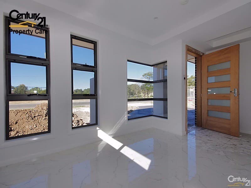 162 Eagleview Rd, Minto, NSW, 2566, Minto - Thumbnail 2
