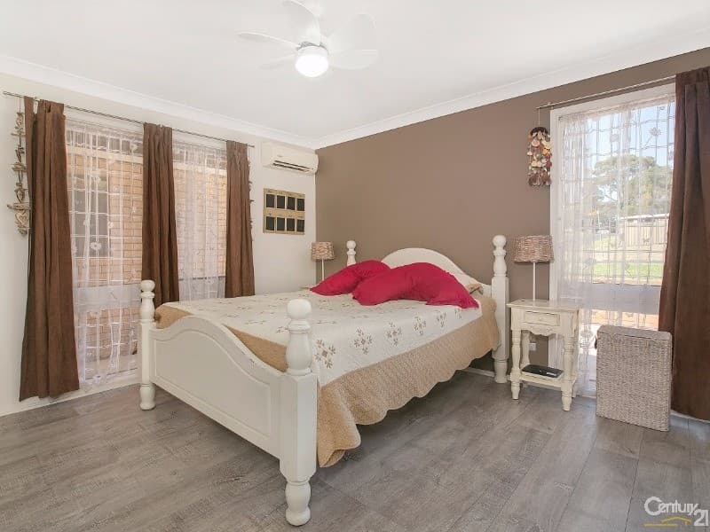43  Styles Cres, Minto, NSW, 2566, Minto - Thumbnail 3