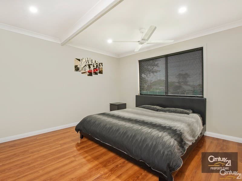 4 Phyllis St, Minto, NSW, 2566, Minto - Thumbnail 6