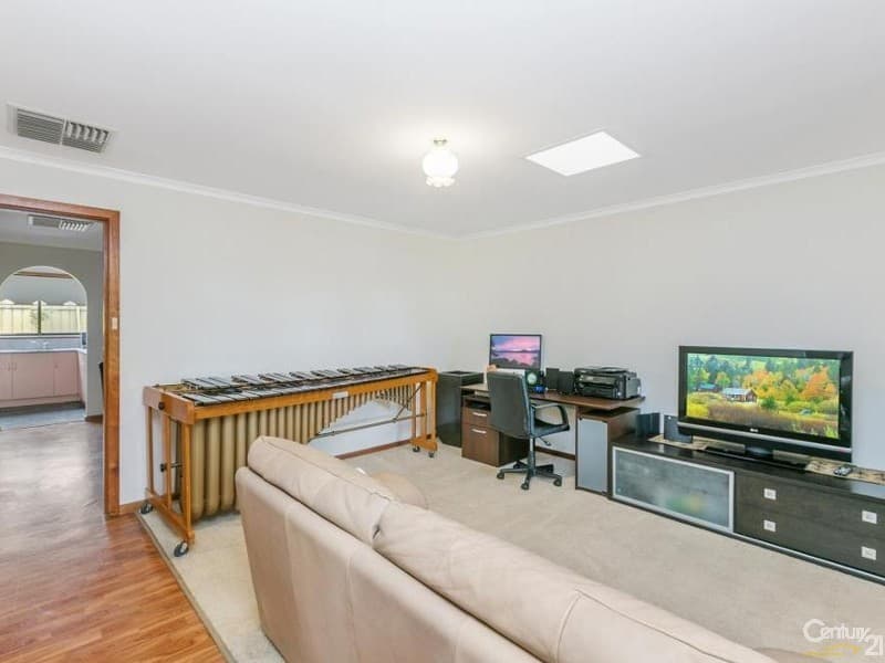 7 Hurtle Court, Woodcroft, SA, 5162, Woodcroft - Thumbnail 5