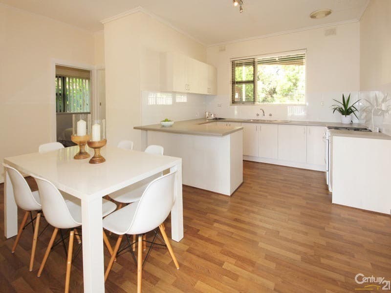 26 Leitch Avenue, Port Noarlunga, SA, 5167, Port Noarlunga - Thumbnail 2