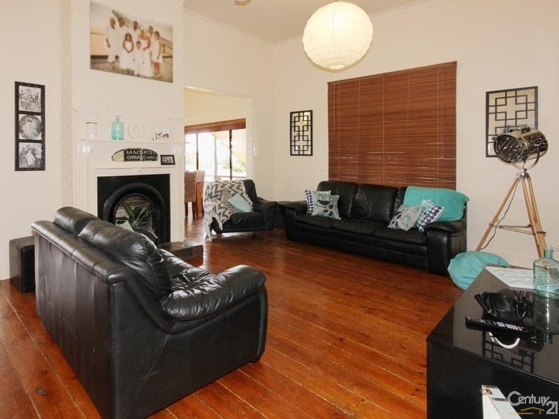 19 Katharine St, Port Noarlunga, SA, 5167, Port Noarlunga - Thumbnail 4