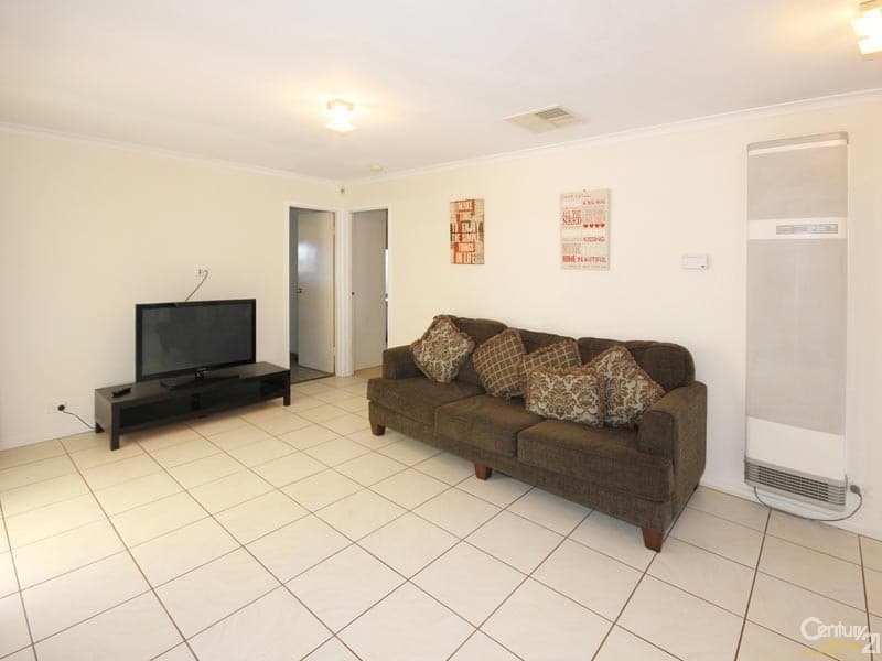 10 Whittaker Avenue, Old Reynella, SA, 5161, Old Reynella - Thumbnail 4