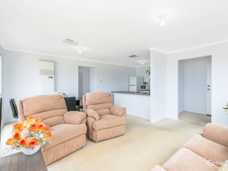 63 Chamberlain Drive, Christie Downs, SA, 5164, Christie Downs - Thumbnail 3