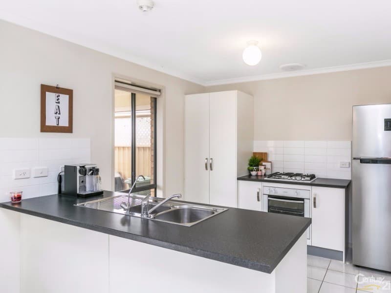 10 Orange Lane, Seaford Meadows, SA, 5169, Seaford Meadows - Thumbnail 3