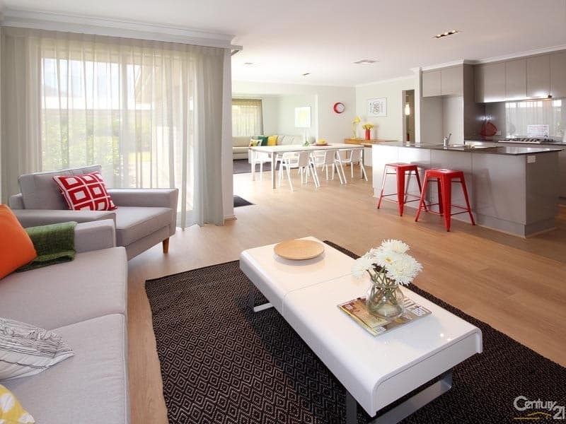 10 Bollard Avenue, Seaford Meadows, SA, 5169, Seaford Meadows - Thumbnail 3
