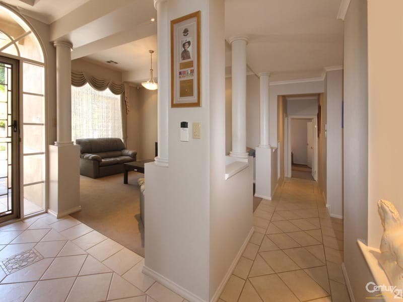 9 Charlson Rise, Happy Valley, SA, 5159, Happy Valley - Thumbnail 2