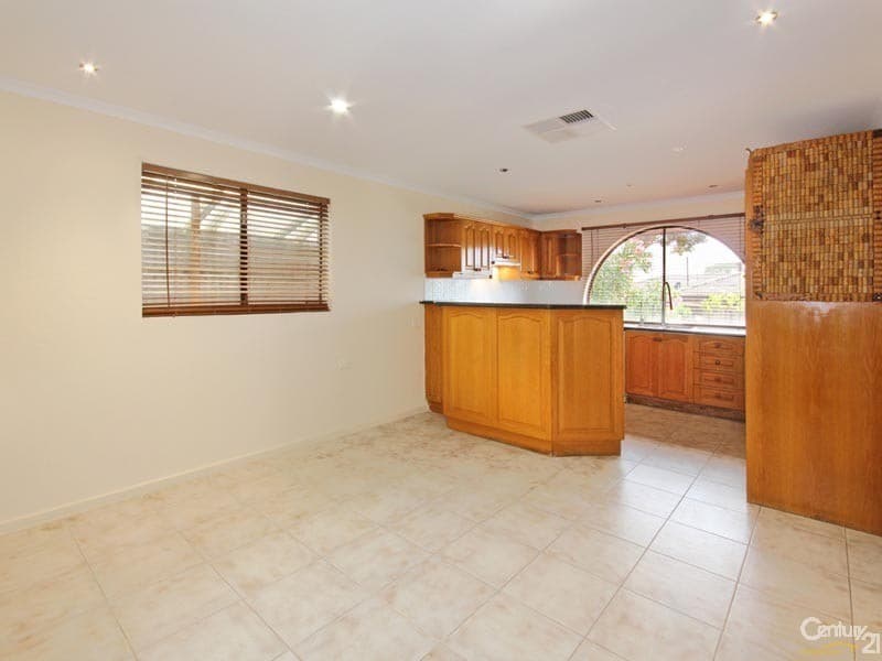 19 Chynoweth Avenue, Hackham, SA, 5163, Hackham - Thumbnail 4