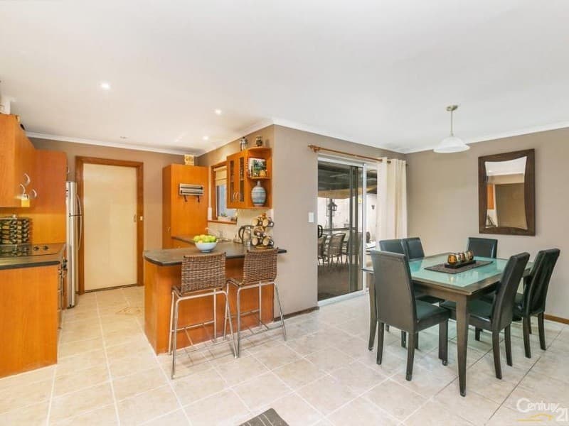 29 Tania Drive, Aberfoyle Park, SA, 5159, Aberfoyle Park - Thumbnail 5
